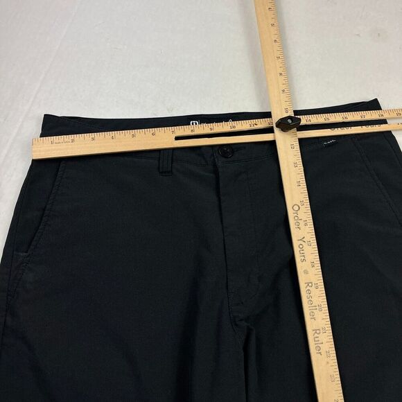 Travis Mathew Mens Golf Shorts Black Stretch Performance Pockets Zip Up Size 36 - Picture 5 of 8